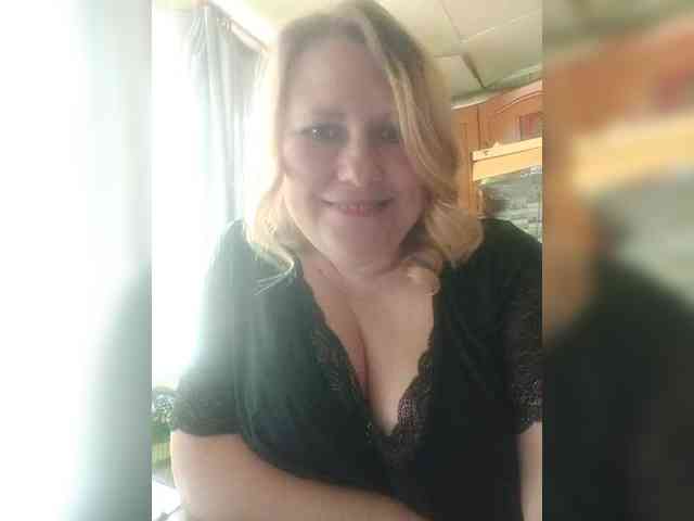 Kristina543210 webcam