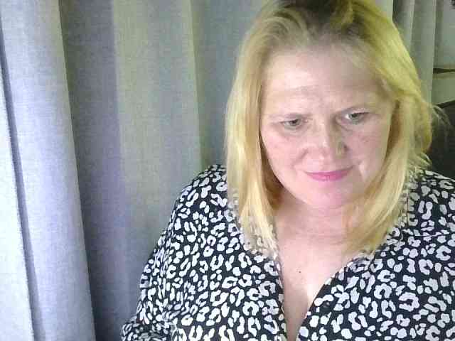 Kristina543210 webcam