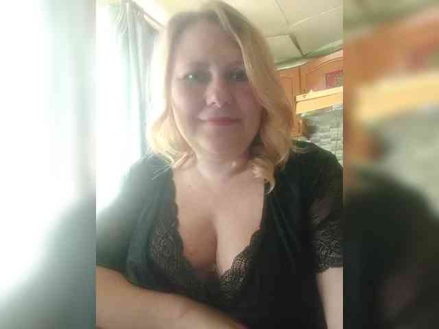 Kristina543210 webcam