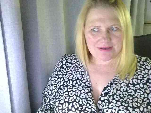 Kristina543210 webcam