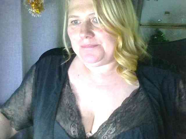 Kristina543210 webcam