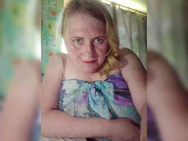 Kristina543210 webcam