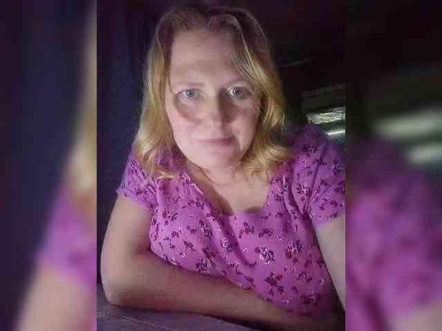 Kristina543210 webcam