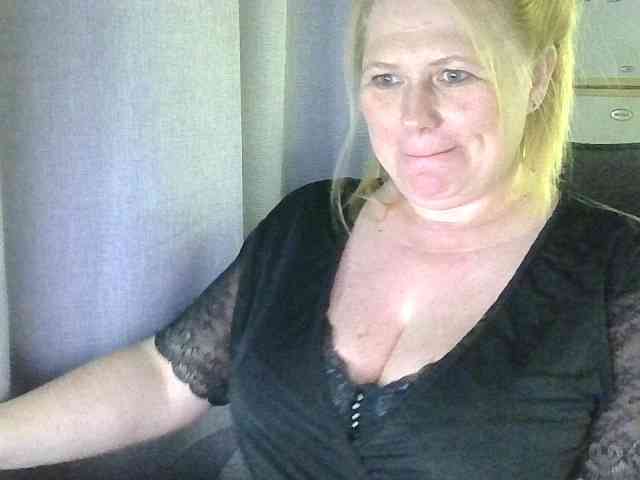 Kristina543210 webcam