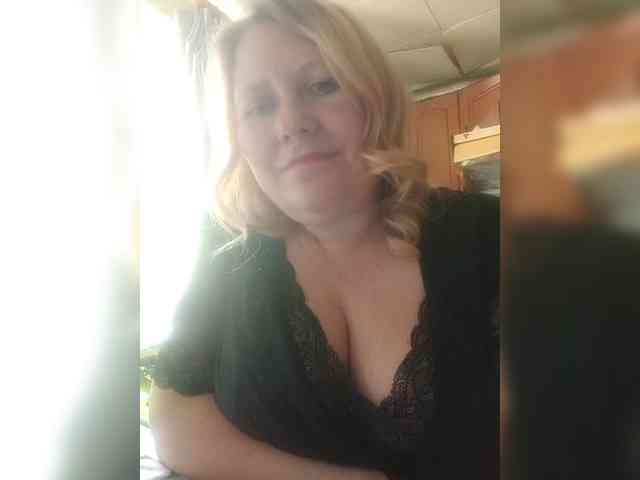 Kristina543210 webcam