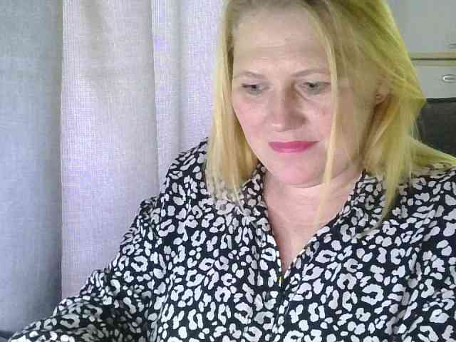 Kristina543210 webcam