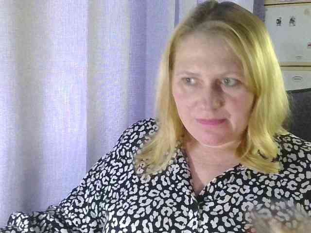 Kristina543210 webcam