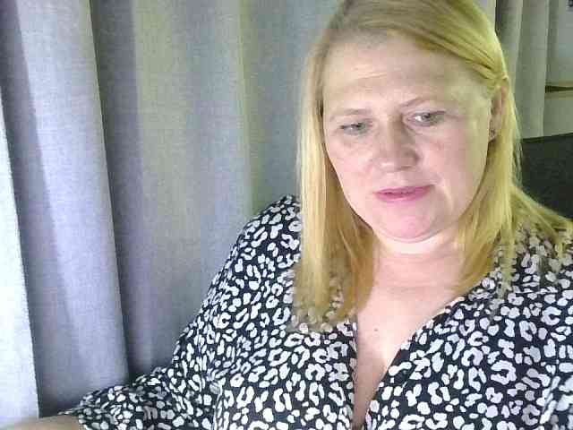 Kristina543210 webcam