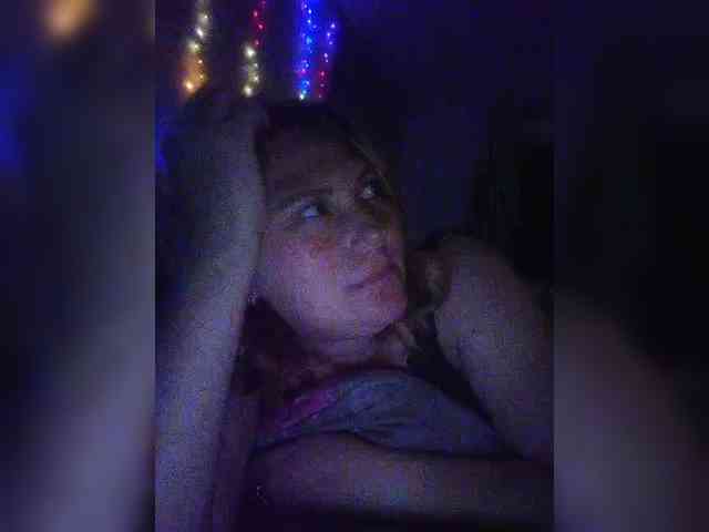Kristina543210 webcam