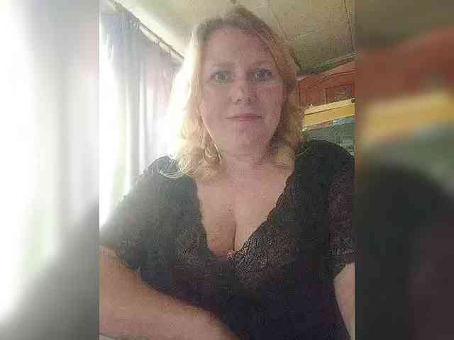 Kristina543210 webcam