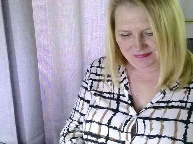 Kristina543210 webcam