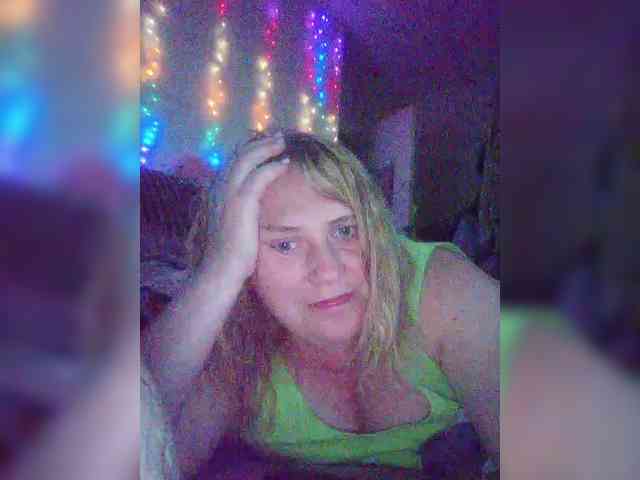 Kristina543210 webcam