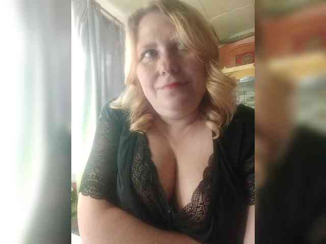 Kristina543210 webcam