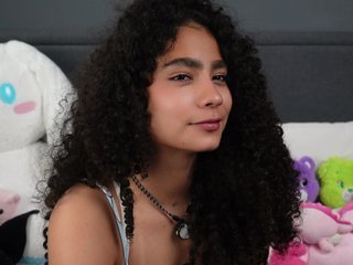 Victoria_Curly Porn Show