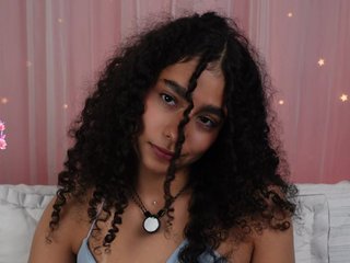 Victoria_Curly Porn Show