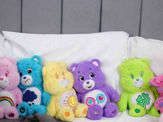 Victoria_Curly webcam