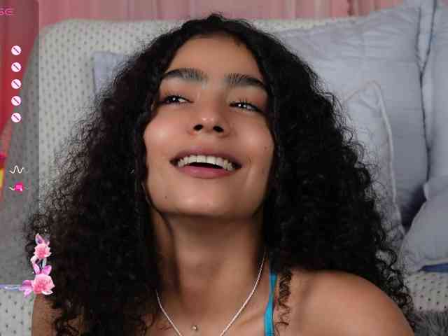 Модель: Victoria_Curly