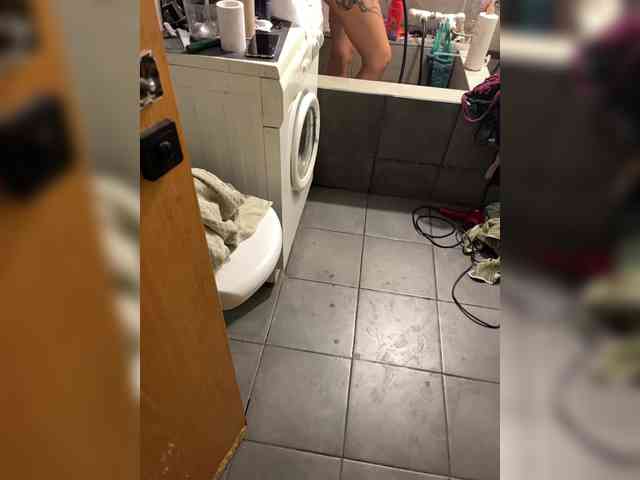 LLoveboy webcam