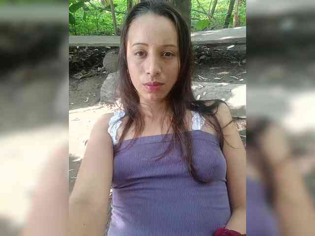 Babybella0 Live Webcam on BongaCams