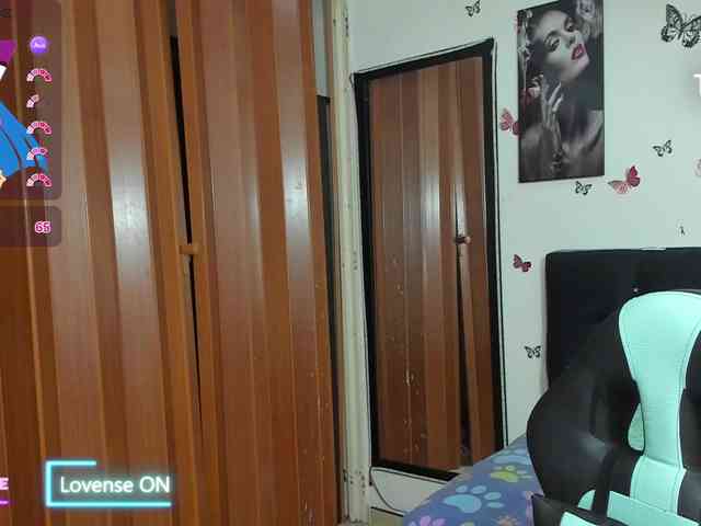 alma-blue webcam