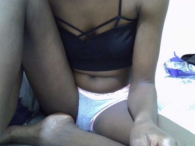 Magren's BongaCams show and profile