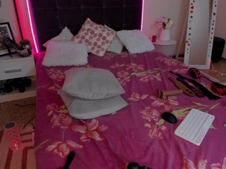 CassieEvans Porn Show