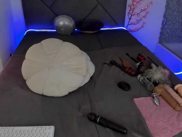 секс даром от CassieEvans