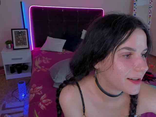 CassieEvans Live Webcam on BongaCams