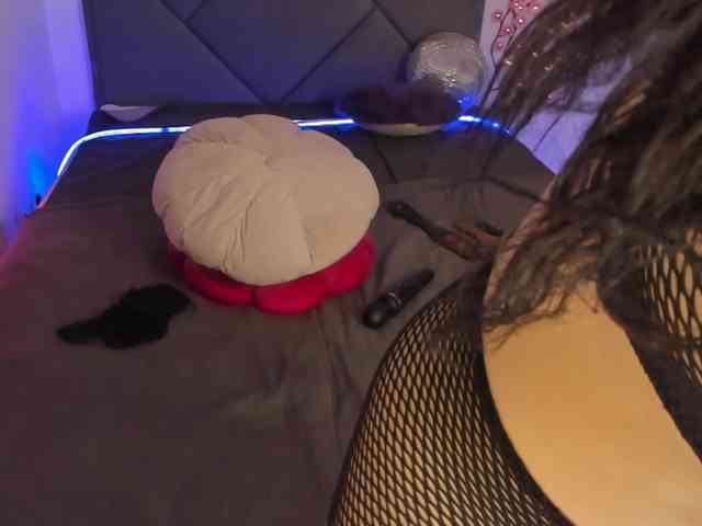 CassieEvans Live Webcam on BongaCams