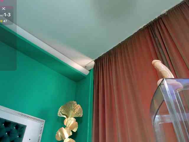 MissFrancesca webcam