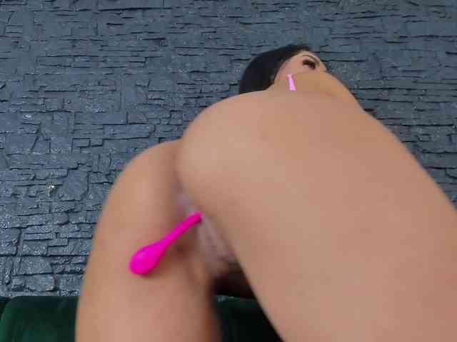 MissFrancesca webcam
