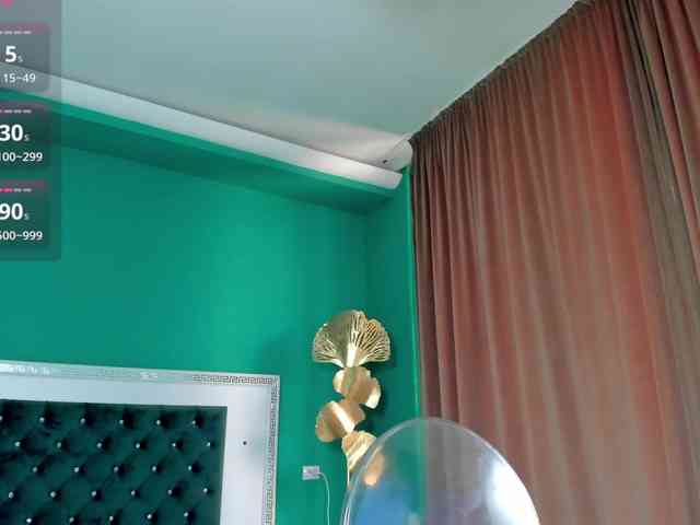 MissFrancesca webcam
