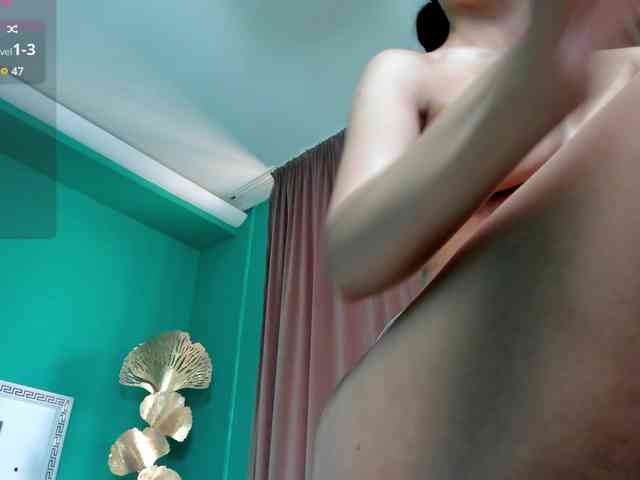 MissFrancesca webcam