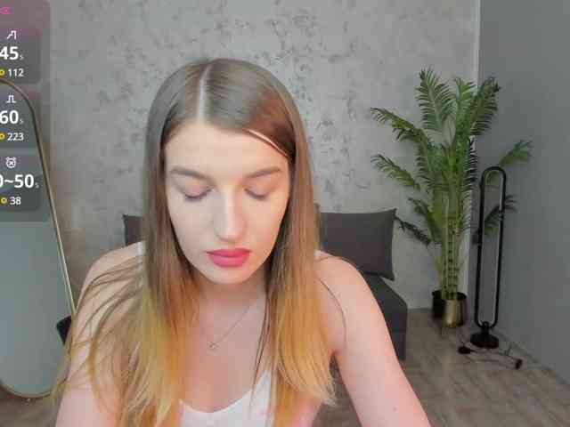 Sophie-Dr3am Live Webcam on BongaCams