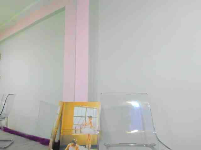 Maya-Hellen webcam