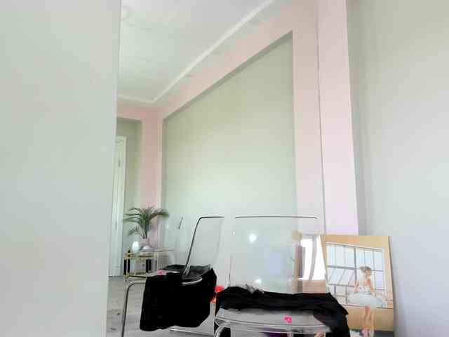 Maya-Hellen webcam