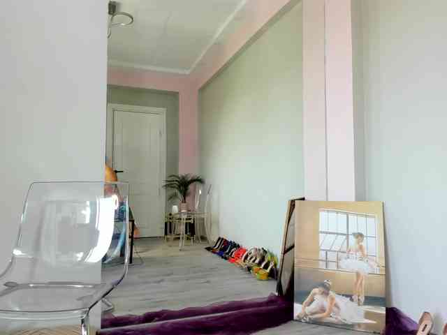 Maya-Hellen webcam
