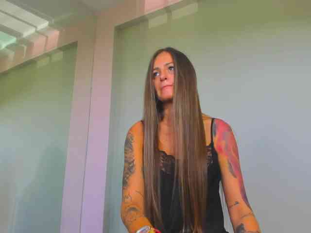 Maya-Hellen webcam