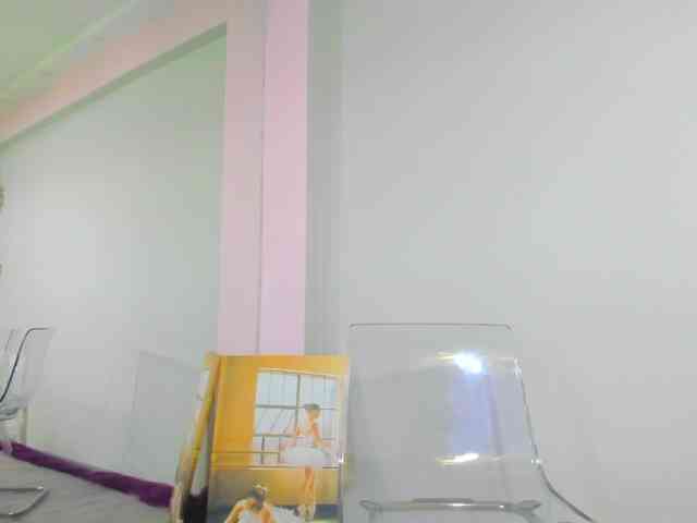 Maya-Hellen webcam