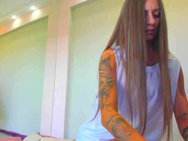 Maya-Hellen webcam