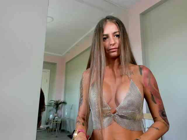 Maya-Hellen webcam