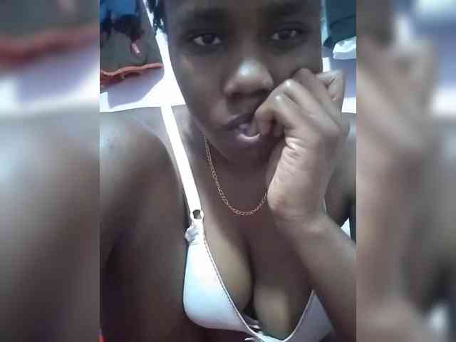 sexydiva22 webcam