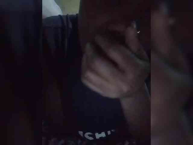 queencharry22 webcam