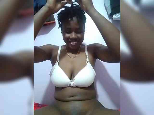 sexydiva22 webcam