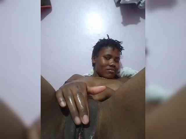 sexydiva22 webcam