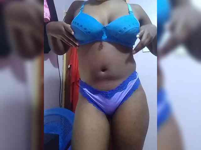 sexydiva22 webcam