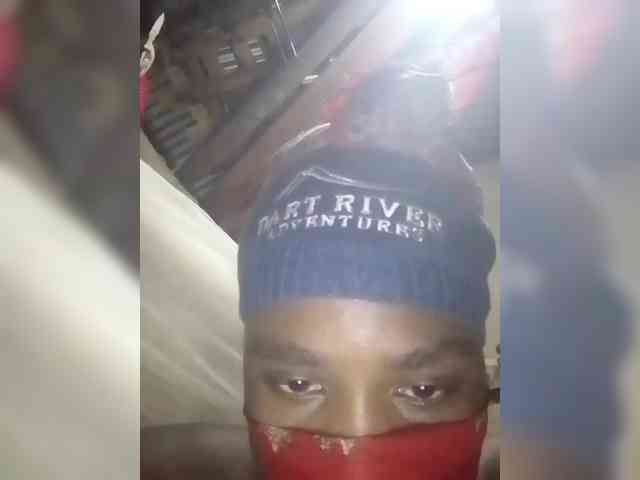 queencharry22 webcam