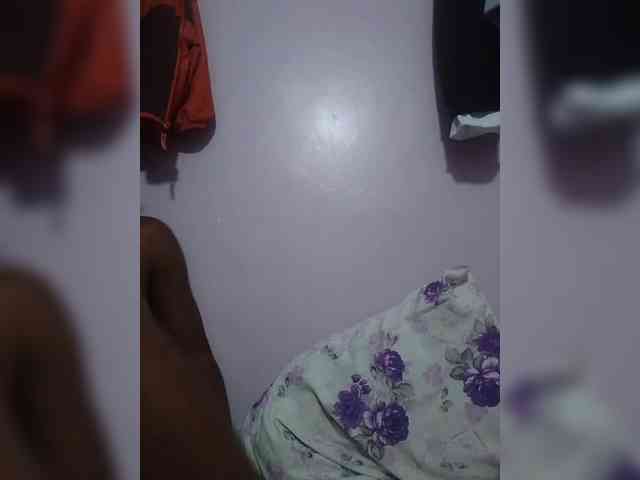 sexydiva22 webcam
