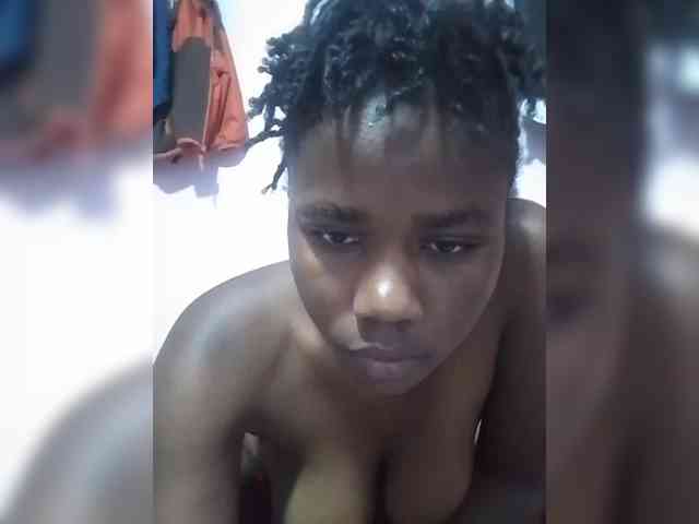 sexydiva22 webcam
