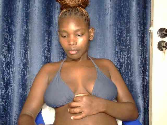 Sweet-ebony5 webcam